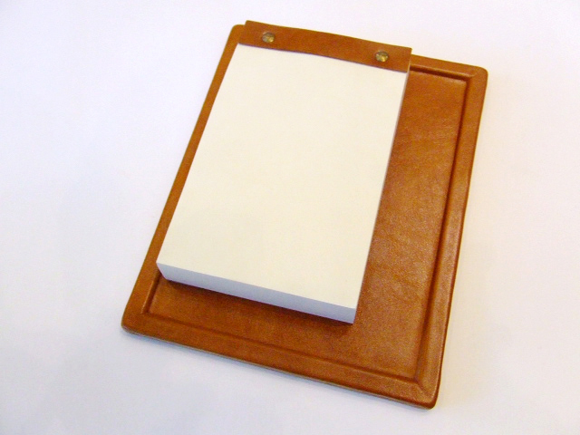 Medium-size scratch paper tray